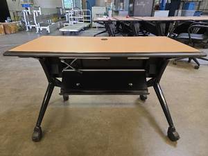 lot 17540 image: 6FT Rolling Desk&nbsp