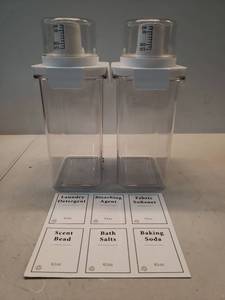 lot 17236 image: Clear Laundry Detergent Dispenser Set with Measuring Pump - Retail $18