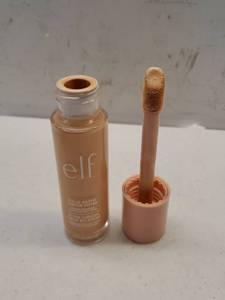 lot 17301 image: e.l.f. Halo Glow Liquid Filter 1.06 FL OZ (31.5 ML) SHADE 0.5 FAIR TR�S CLAIR - Retail $14