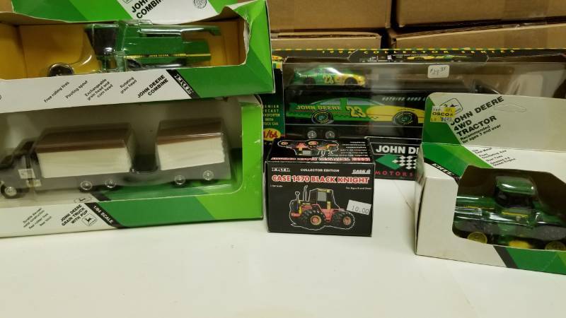 lot 1378 image: Ertl John Deere Case and Racing too