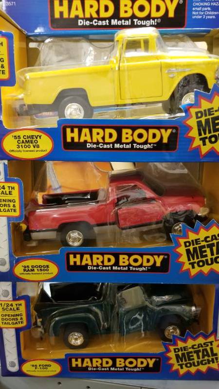 lot 1393 image: Hard Body Diecast Old Trucks lot of 3