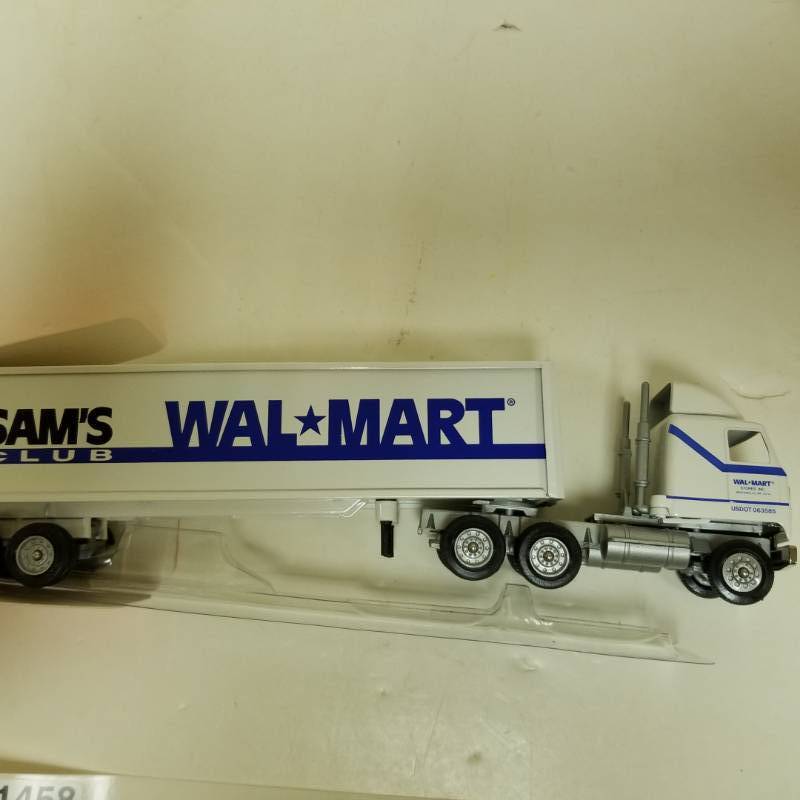 lot 1458 image: Walmart Promo Winross