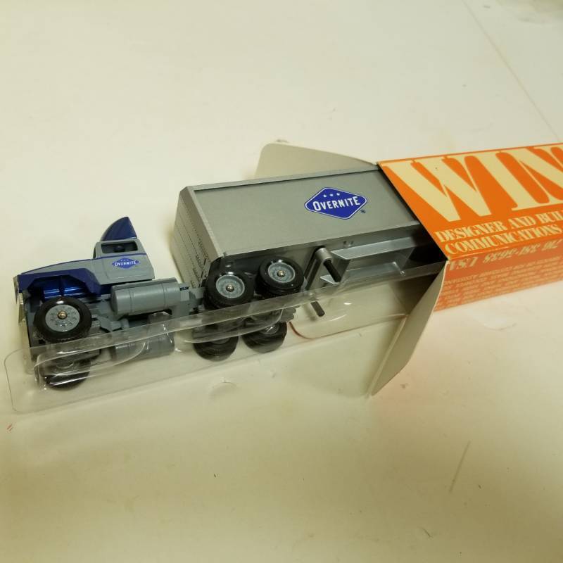 lot 1461 image: Overnight Winross Promo