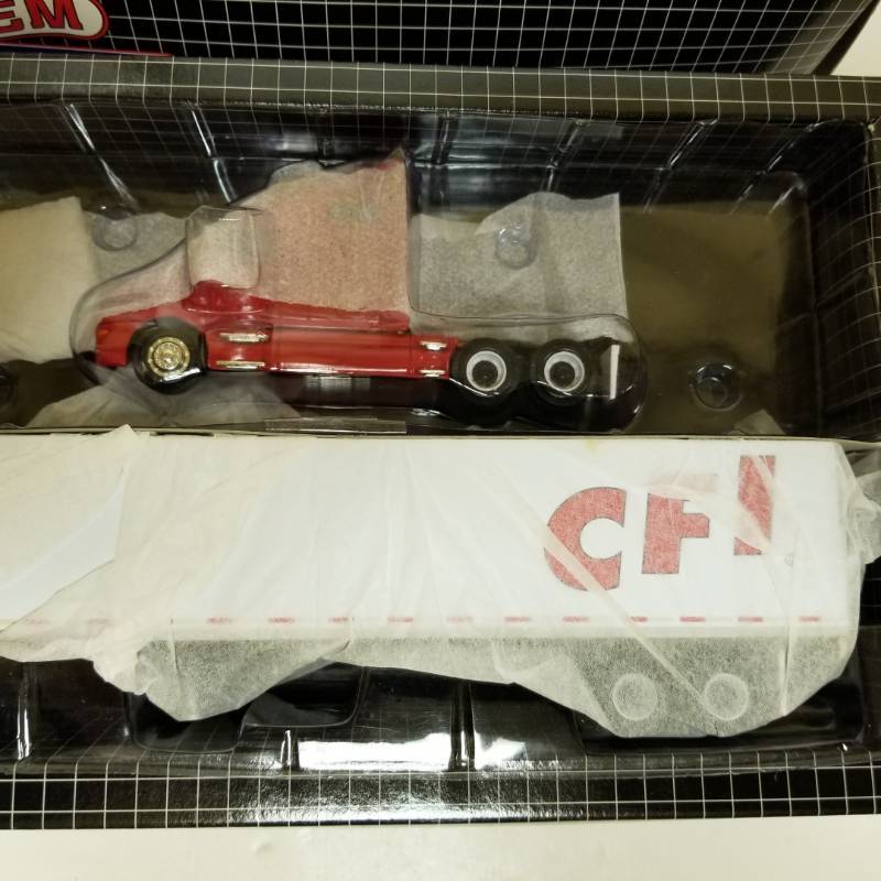 lot 1473 image: CFI Kenworth T2000 PEM
