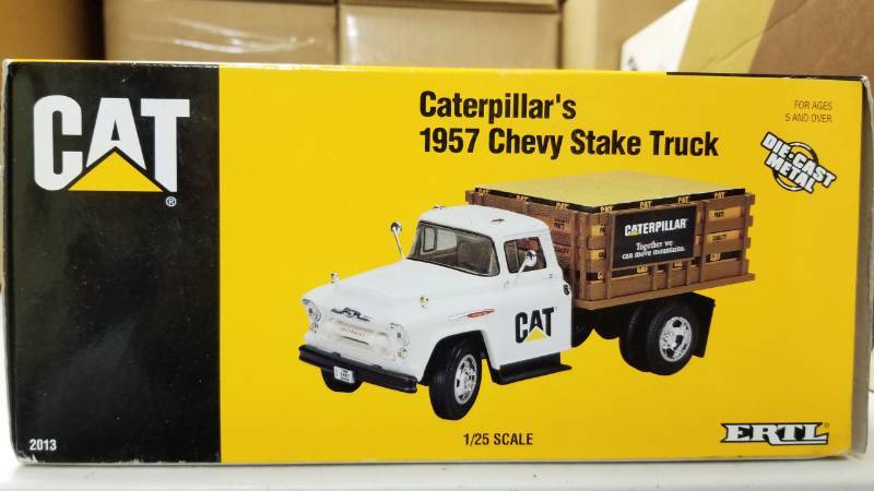 lot 1500 image: CAT Stake Truck by ertl 116