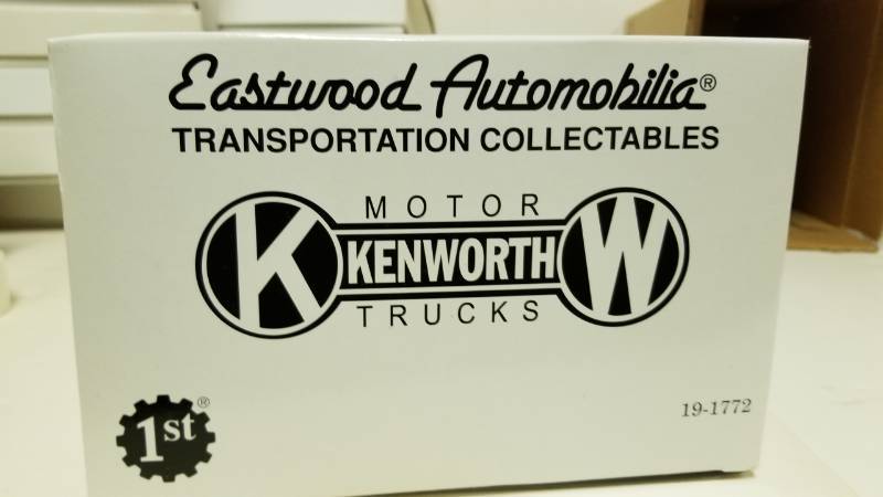 Eastwood Automobilia Transportation Kenworth First Gear First Gear Ertl Pem Cat John Deere Farm Construction Winross Diecast Semi S Nos Equip Bid