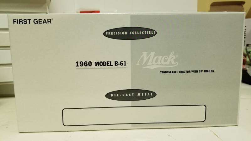 lot 1556 image: Campbell 66 Express mack Truck by First Gear