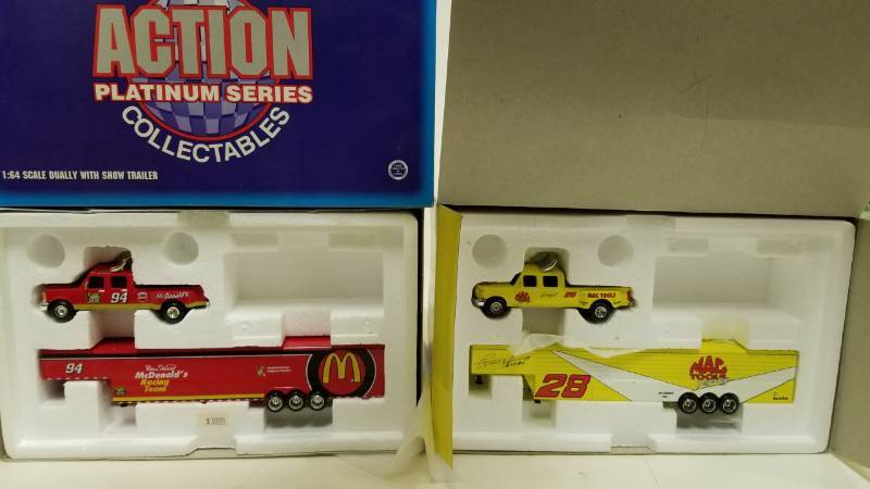 lot 1576 image: Pair of pickup  trailer nascar limited edition sets
