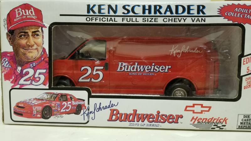 lot 1590 image: Brookfield Collectors Budweiser Van Ken Schrader