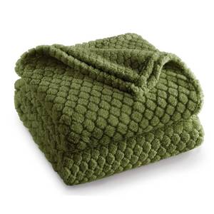 lot 9221 image: Exclusivo Mezcla Fleece Throw Blanket for Couch and Bed,Extra Soft Warm Decorative Fuzzy Throws for Women,Lightweight Cozy Blankets Size 50x60 Inches, Olive Green