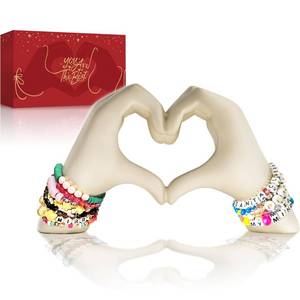 lot 9562 image: FUWA9PAN Heart Hands Sculpture Decor for Bedroom Living Room Bookshelf Table, Aesthetic Modern Love Heart Hands Statues, Beige Christmas Decor (No Bracelets)