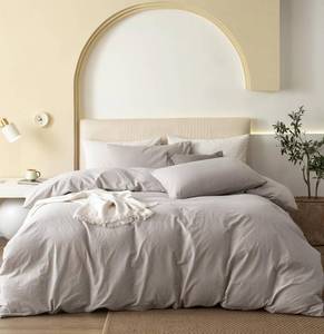 lot 9662 image: JIYUAN Oversized King Plus Duvet Cover Set, 3-Piece, 128x120