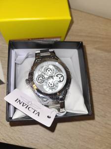 lot 50 image: Invicta Mens Chronograph Watch with Stainless Steel Band