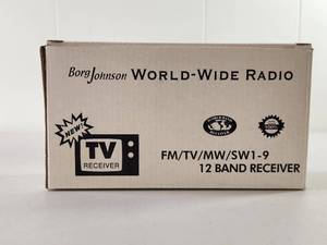 lot 94 image: Borg Johnson World-Wide Radio 12 Band Receiver