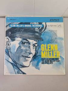 lot 161 image: Glenn Miller Plays Selections From The Glenn Miller Story And Other Hits LP - RCA Victor LSP-1192(e)