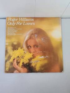 lot 162 image: Roger Williams Only For Lovers Vinyl LP Kapp Records KS-3565