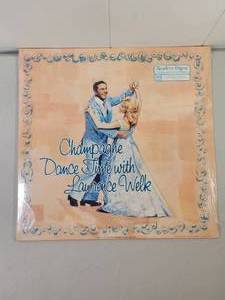 lot 192 image: Champagne Dance Time with Lawrence Welk Vinyl LP - Readers Digest