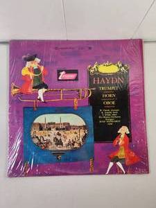 lot 193 image: Haydn Trumpet, Horn & Oboe Concerto No. 2 Vinyl LP - Turnabout Records