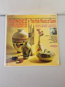 lot 199 image: Rafael Mendez - Mendez in Madrid The Folk Music of Spain LP (Decca DL 74497)