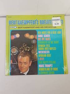 lot 203 image: Bert Kaempferts Greatest Hits Vinyl LP - Decca DL 74810