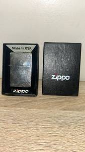 lot 2 image: Zippo Street Chrome Windproof Lighter with Box
