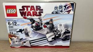 lot 3 image: 2010 SEALED RETIRED LEGO Star Wars Snowtrooper Battle Pack 8084
