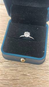 lot 5 image: Round Solitaire Diamond Engagement Ring in White Gold .925