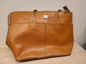 lot 83 image: Dooney & Bourke Saffiano Leather Tote Bag in Tan
