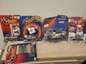lot 84 image: Dale Earnhardt Winners Circle NASCAR Die-Cast Collection