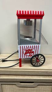 lot 129 image: Fresh Pop Corn Cart-Style Electric Popcorn Maker