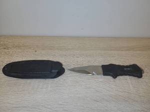lot 20 image: McNett Tactical Dive Knife with Sheath