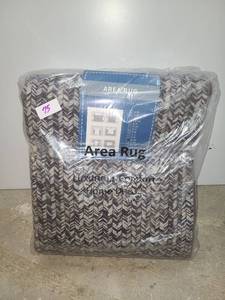 lot 75 image: Chevron Pattern Area Rug