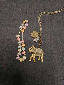 lot 50853 image: Elephant Charm Necklace and Colorful Elephant Bead Bracelet Set