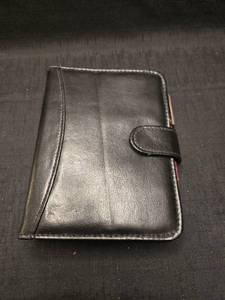 lot 50863 image: Black Leather System Planner Organizer Binder