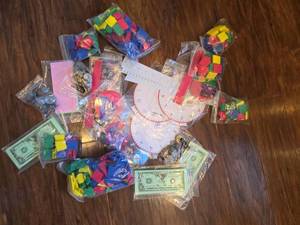 lot 50880 image: Elementary Math Manipulatives Classroom Kit
