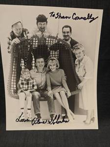 lot 50892 image: Arlene Golonka Signed TV Cast Photo Inscribed to Shari Connelly