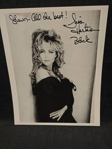 lot 50898 image: Lisa Hartman Black Signed 8x10 Black and White Photo