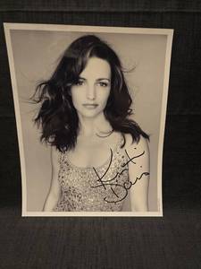 lot 50935 image: Kristin Davis Signed 8x10 Black and White Photo