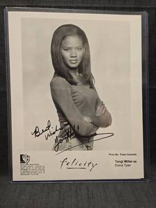 lot 50959 image: Tangi Miller Signed 8x10 Press Photo - Felicity WB Network