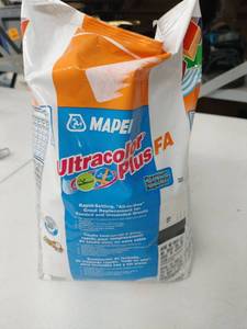 lot 61638 image: MAPEI Ultracolor Plus FA 10-lb Black SandedUnsanded Powder Grout