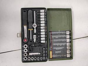 lot 61659 image: Proxxon 23070 38-piece 14-inch drive screwdriversocket set