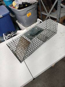 lot 61666 image: Advantek Live Animal Trap