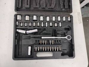 lot 61681 image: Incomplete Tool Set