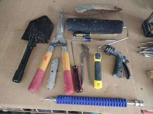 lot 61737 image: Lot of Miscellaneous Tools