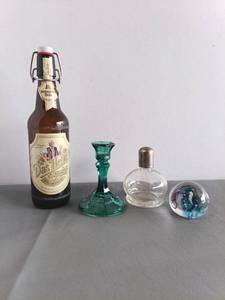 lot 105 image: Schwaben Br�u Das Helle Beer Bottle with Swing Top & Glass Collectibles Set