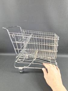 lot 61 image: Miniature Metal Shopping Cart