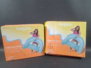 lot 78 image: NIB Funsicle Chillout Chairs Pool Floats (2)