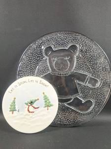 lot 83 image: Holiday Ceramic Hanging Plaque and 12.5 inch Glass Platter with Teddy Bear Embossing