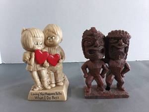 lot 142 image: Decorative Figurines