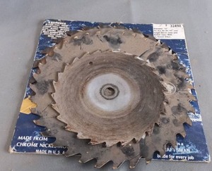 lot 151 image: Saw Blades